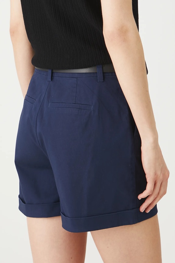 Odzież Szorty bawełniane damskie z elastanem z paskiem kolor granatowy RS25-SZDA07 granatowy