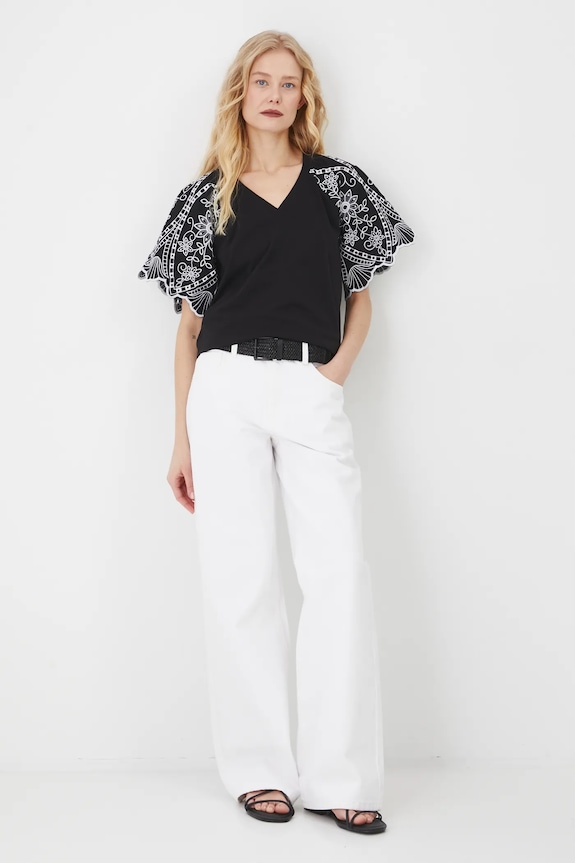 Bavlněné tričko s elastanem a ozdobnou výšivkou černá barva RS25-TSD602 černá RS25