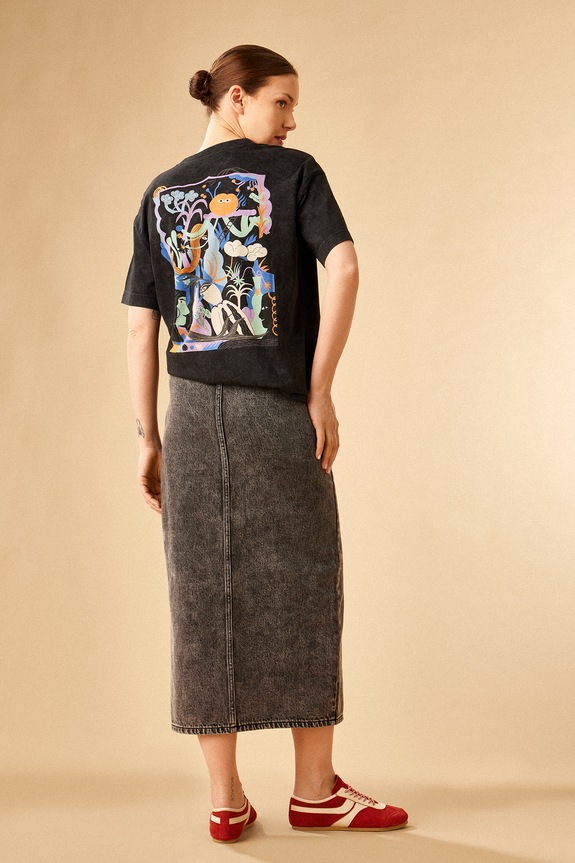 T-shirt bawełniany damski by Barbora Idesová, Sense of Values kolor czarny okrągły czarny RS25-TSD657