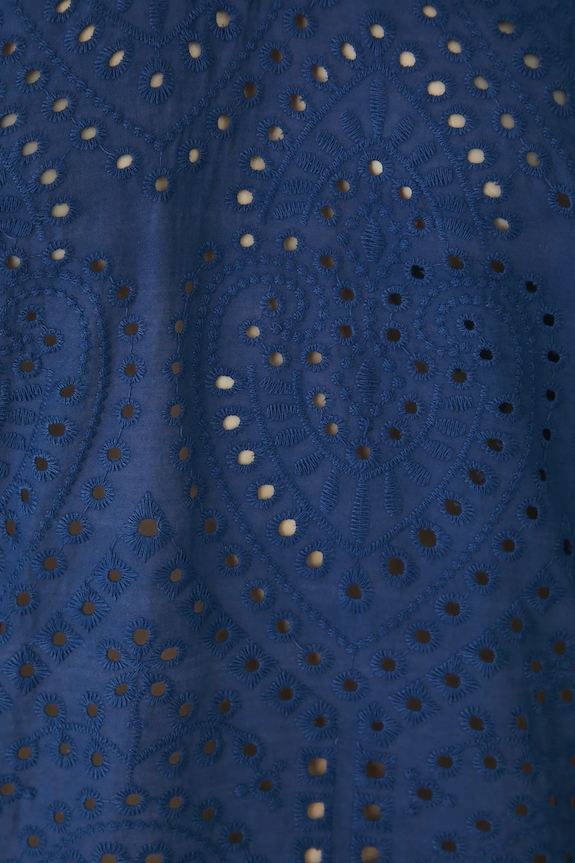 T-shirt bawełniany damski z ozdobnym wycięciem kolor granatowy RS25-TSD705 granatowy