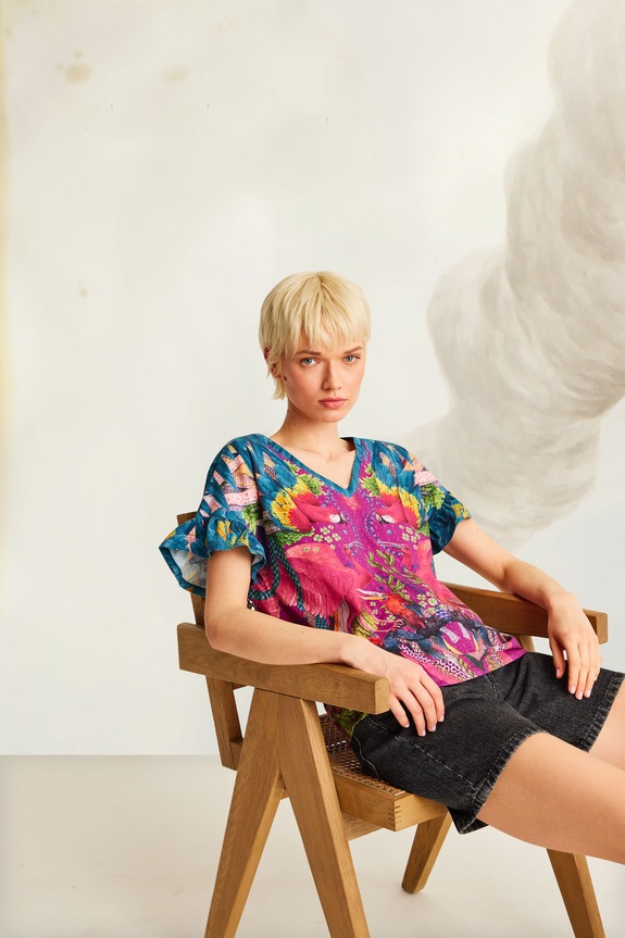 T-shirt damski z kolekcji El Gato Chimney x Medicine kolor różowy z elastanem różowy RS25-TSD858