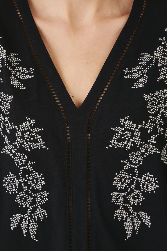 T-shirt bawełniany damski z ozdobną aplikacją kolor czarny RS25-TSDB18 czarny