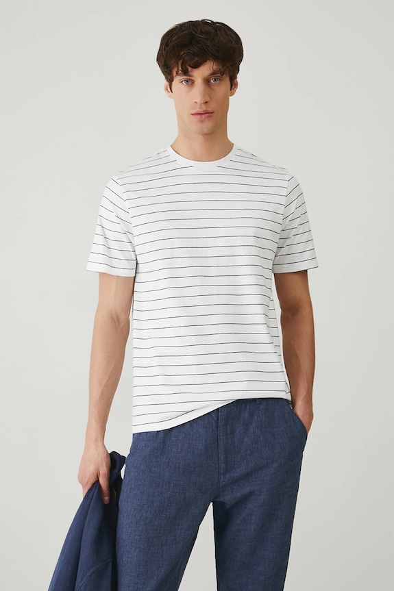 T-shirt bawełniany męski w pasy kolor beżowy bawełna beżowy RS25-TSM071