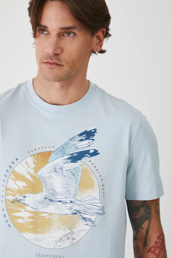 T-shirt bawełniany męski z kolekcji Medicine x Słowiński Park Narodowy kolor niebieski RS25-TSMA50 niebieski