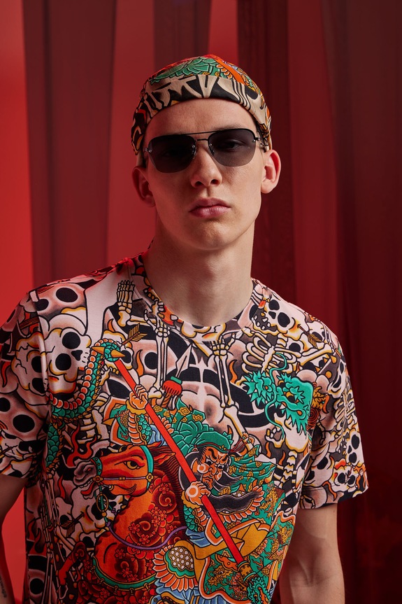 Μπλουζάκι Medicine κανονικό πολύχρωμο RS25-TSMC59