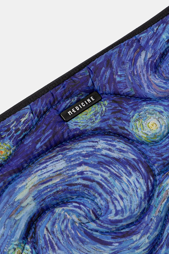 Pokrowiec na laptopa z kolekcji Eviva L'arte granatowy RS26-ITU200