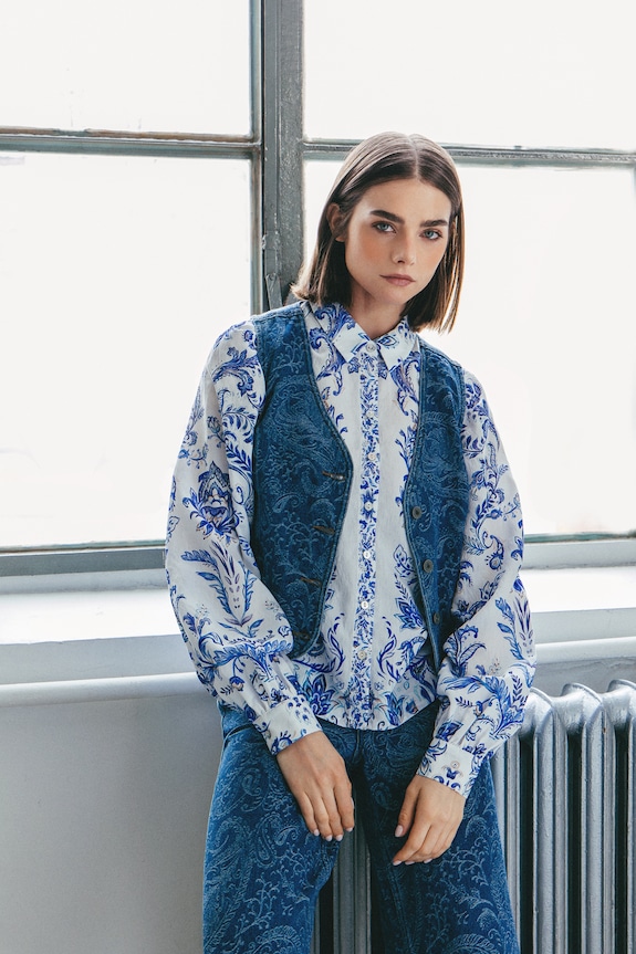 Košeľa vzorovaná z viskózy regular biela RS26-KDD301