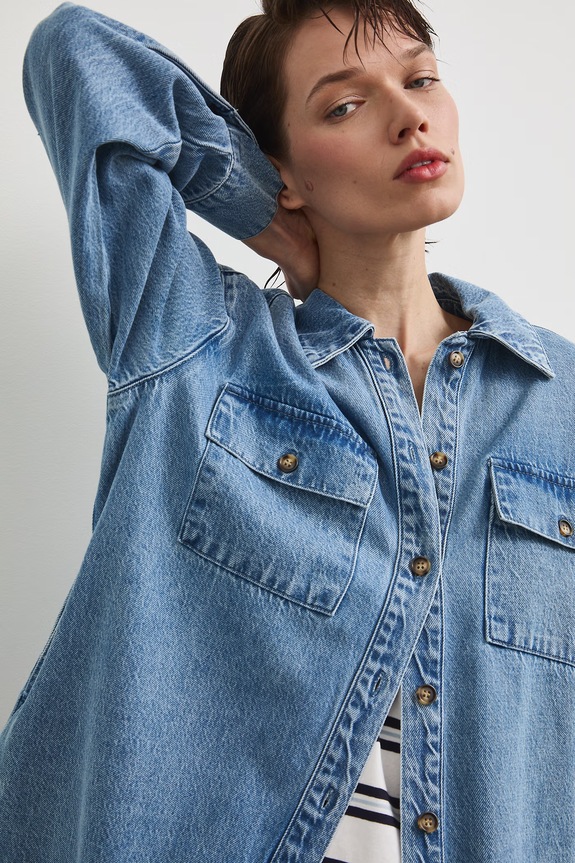 Koszula damska jeansowa z lyocellem niebieski RS26-KDD804