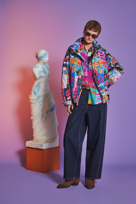 Kurtka damska z kolekcji Eviva L'arte RS26-KUD254 multicolor RS26