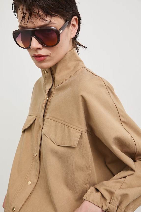 Oversized bunda dámská s lyocellem béžová RS26-KUD800