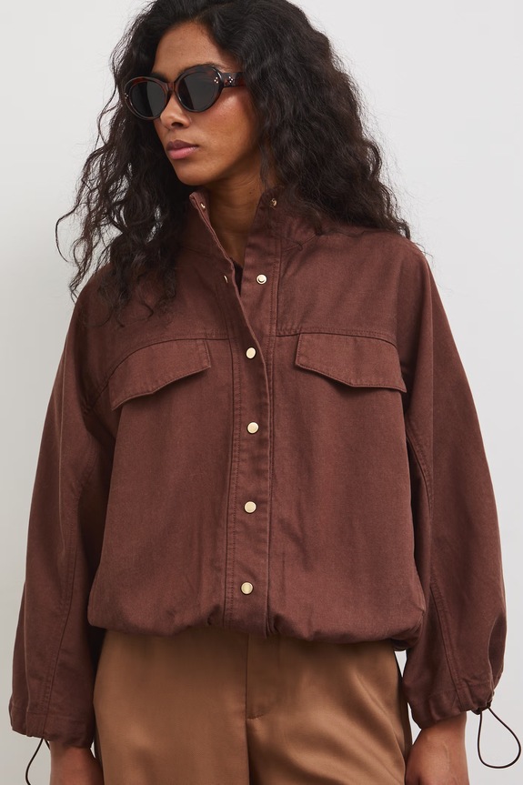 Oversized bunda dámská s lyocellem hnědá RS26-KUD800