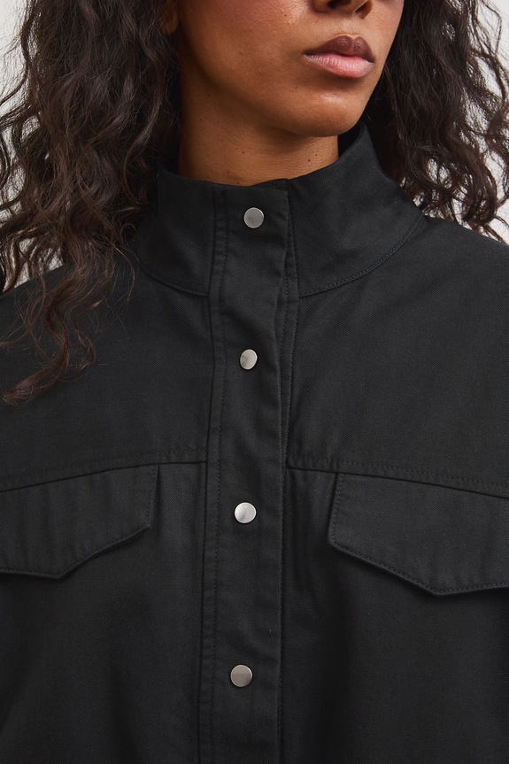Oversized bunda dámská s lyocellem RS26-KUD800 černá