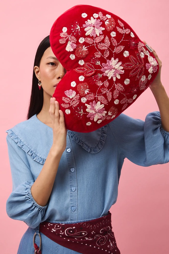 Dekoratívny vankúš z kolekcie Valentine’s Day červená RS26-PSU202