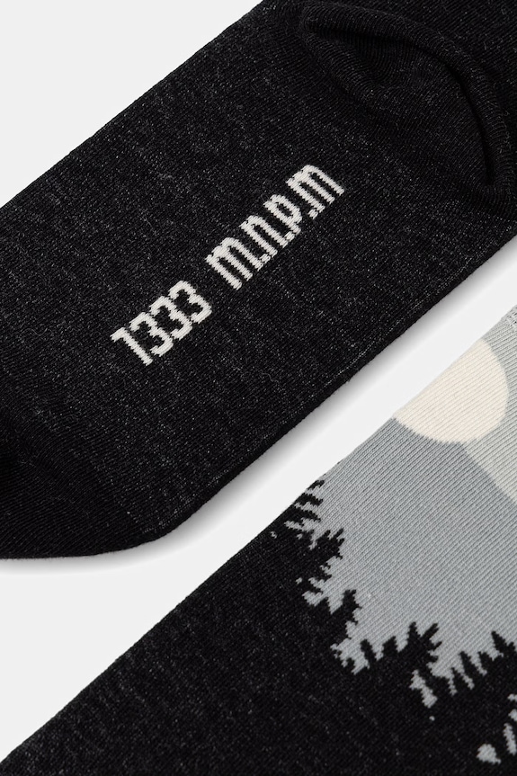 Zestaw prezentowy: kubek i skarpetki z kolekcji Bieszczadzki Park Narodowy x Medicine multicolor RS26-SEU852