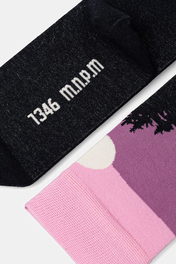 Zestaw prezentowy: kubek i skarpetki z kolekcji Bieszczadzki Park Narodowy x Medicine RS26-SEU853 multicolor