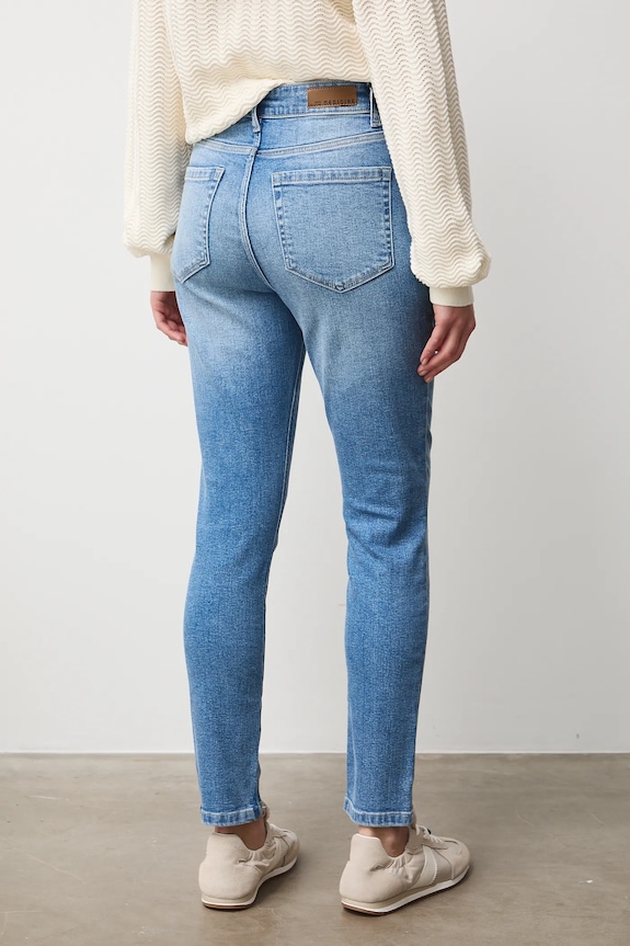 Odzież Medicine jeansy RS26-SJD010 niebieski