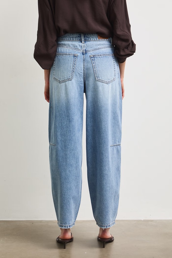 Odzież Jeansy slouchy damskie z efektem sprania RS26-SJD901 niebieski