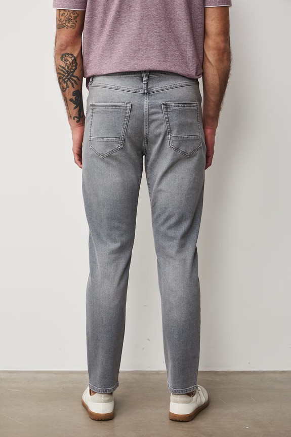 Odzież Medicine jeansy tapered męskie RS26-SJM404 szary
