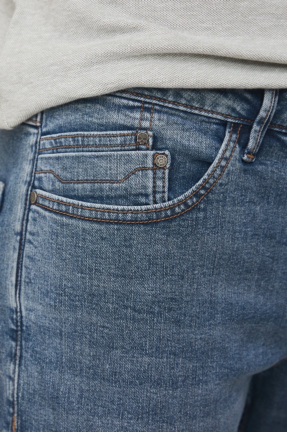 Jeansy slim fit męskie niebieski RS26-SJM504
