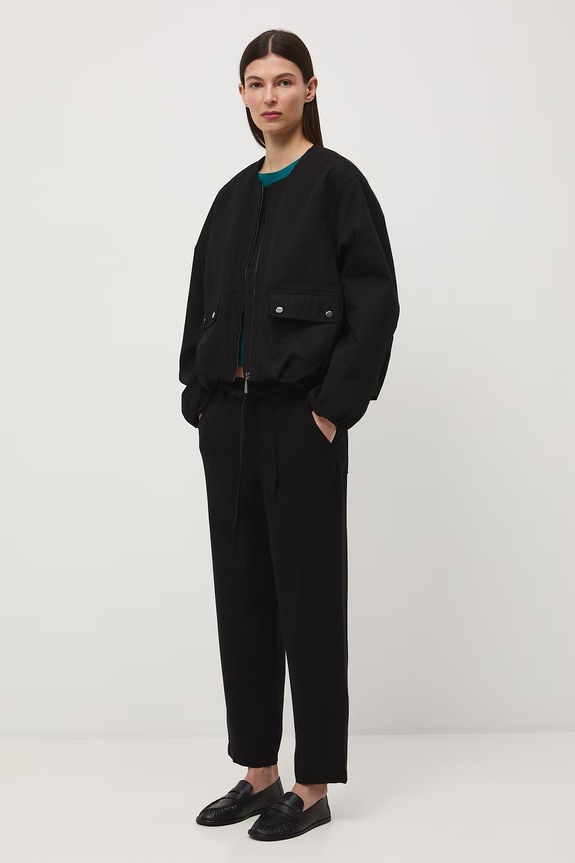 Spodnie damskie slouchy z lyocellu tkanina czarny RS26-SPD050