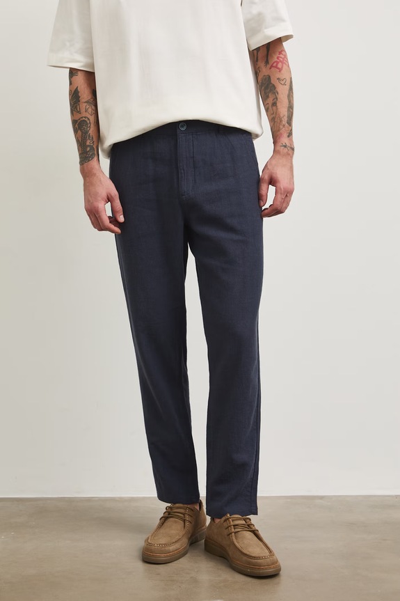 Spodnie chinos męskie z lnem Basic granatowy RS26-SPM073