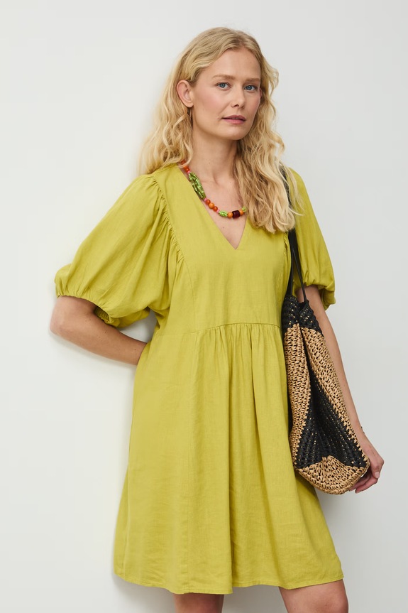 Sukienka oversize z lnem RS26-SUD700 zielony RS26