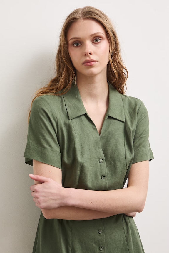 Letné šaty s ľanom zelená RS26-SUD903