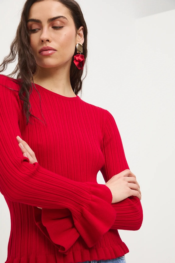 Sweter damski z wiskozą z fakturą RS26-SWD406 czerwony RS26