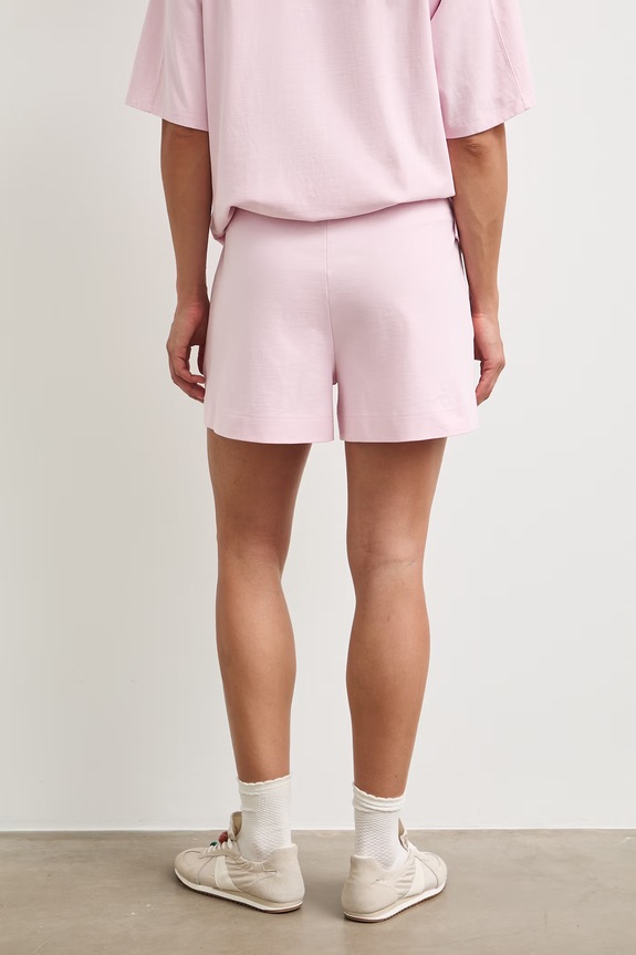 Odzież Szorty dresowe damskie bawełniane regular waist RS26-SZD0A1 fioletowy