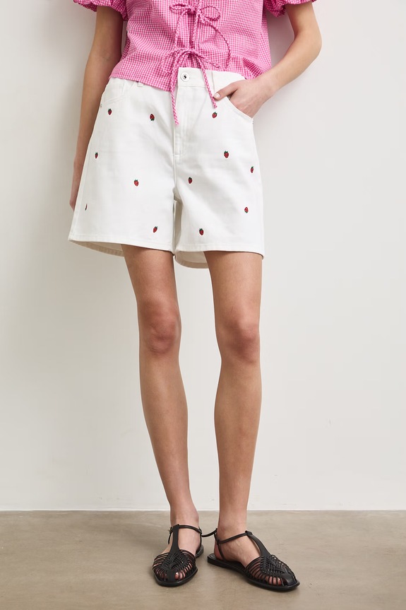 Szorty damskie bawełniane high waist z motywem owoców RS26-SZDA08 biały RS26