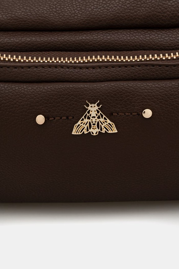 Dámska crossbody kabelka z imitácie kože Medicine hnedá RS26-TOD505