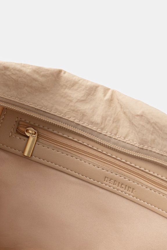 Torebka crossbody damska z brelokiem RS26-TOD808 beżowy
