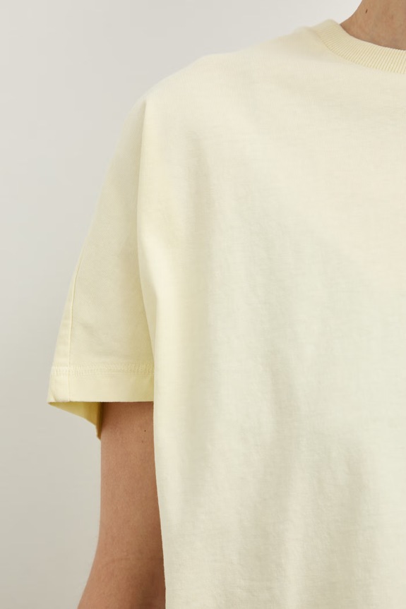 T-shirt damski bawełniany z efektem sprania RS26-TSD080 żółty