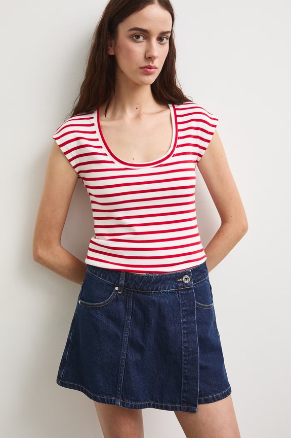 T-shirt damski z modalem w paski beżowy RS26-TSD090