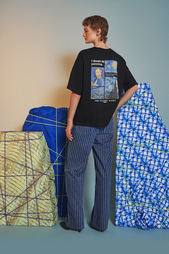 Odzież T-shirt bawełniany damski z kolekcji Eviva L'arte RS26-TSD260 czarny