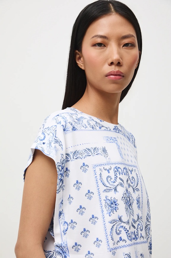 Tričko dámské se vzorem a viskózou regular bílá RS26-TSD302