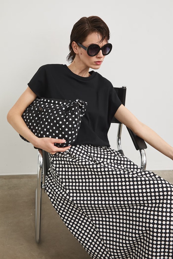 Medicine T-shirt oversize damski bawełniany z elastanem czarny RS26-TSD815