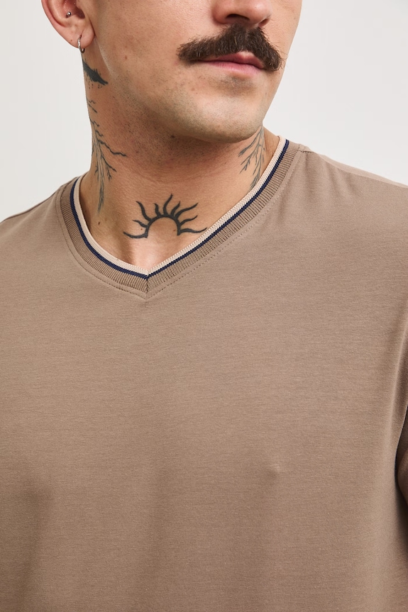 T-shirt męski bawełniany z elastanem gładki RS26-TSM092 brązowy