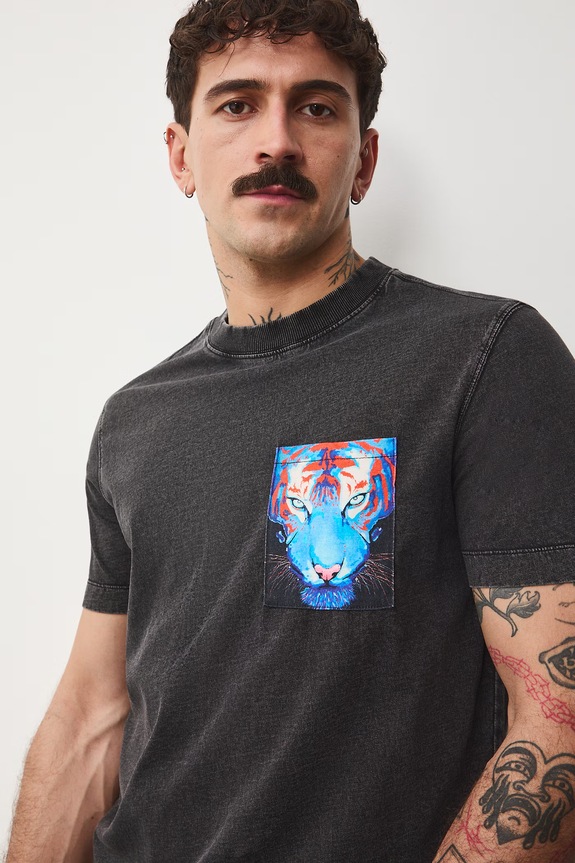 T-shirt męski bawełniany by Ania Stanisz, Grafika Polska RS26-TSM454 czarny RS26