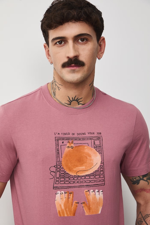 T-shirt męski bawełniany by Paweł Szlotawa, Grafika Polska RS26-TSM457 różowy