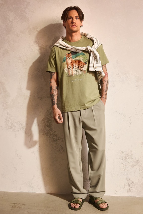 T-shirt męski bawełniany z kolekcji Bieszczadzki Park Narodowy x Medicine zielony RS26-TSM850