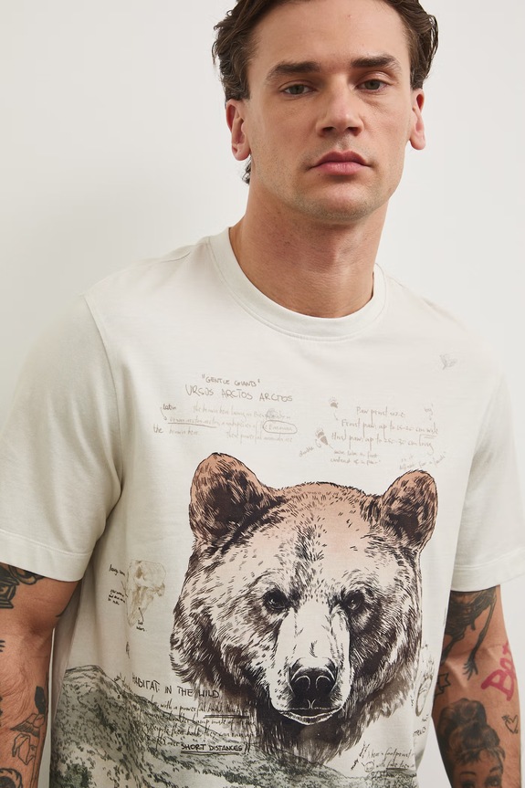 T-shirt męski bawełniany z elastanem z kolekcji Bieszczadzki Park Narodowy x Medicine RS26-TSM855 beżowy