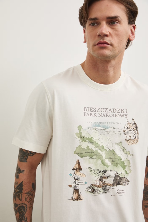T-shirt męski bawełniany z kolekcji Bieszczadzki Park Narodowy x Medicine RS26-TSM856 beżowy