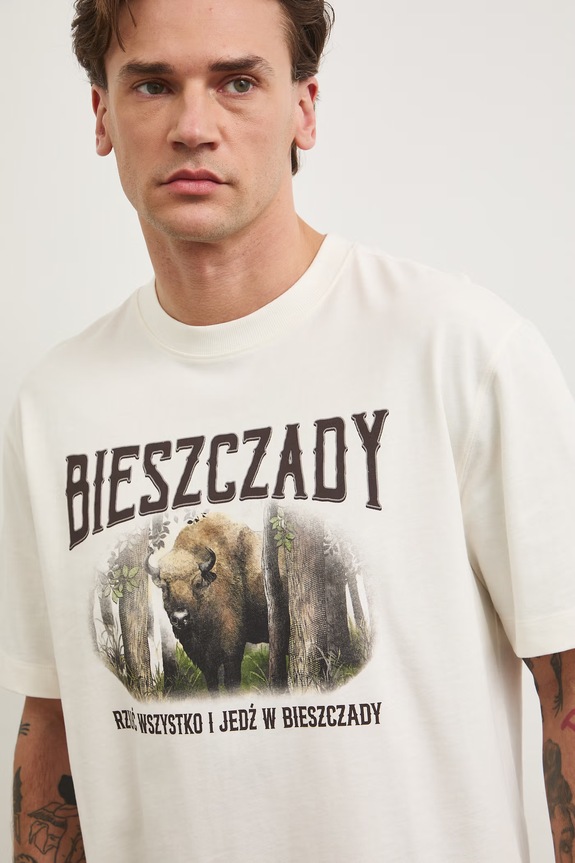 T-shirt męski bawełniany z kolekcji Bieszczadzki Park Narodowy x Medicine RS26-TSM858 beżowy