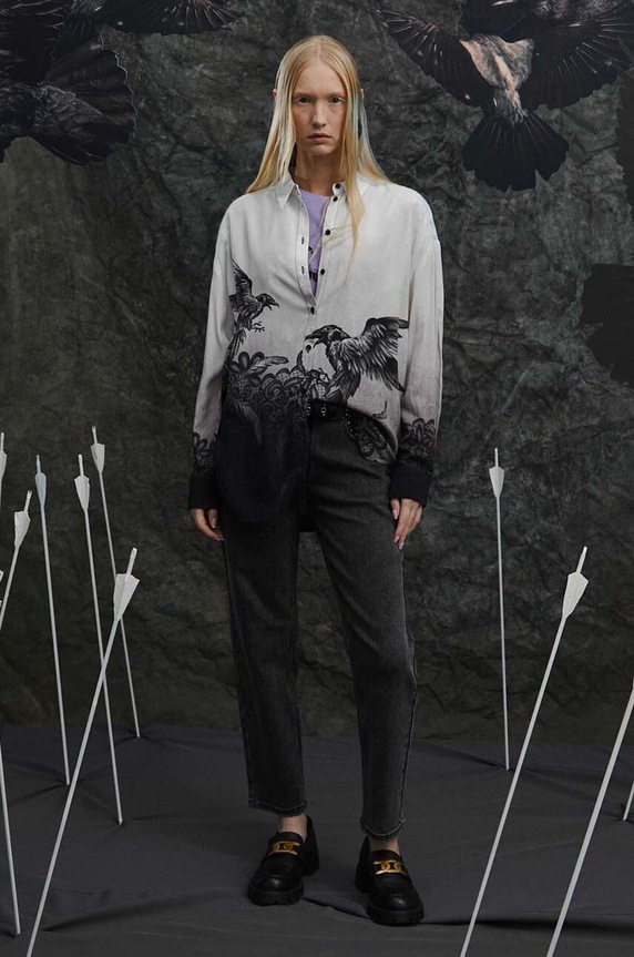 Odzież Koszula damska z kolekcji The Witcher x Medicine kolor biały RW23.KDD950 biały