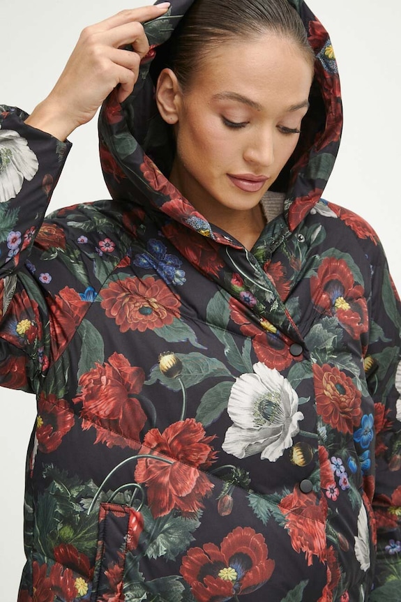 Płaszcz puchowy damski Radzka x Medicine kolor multicolor RW23.KPD850 multicolor
