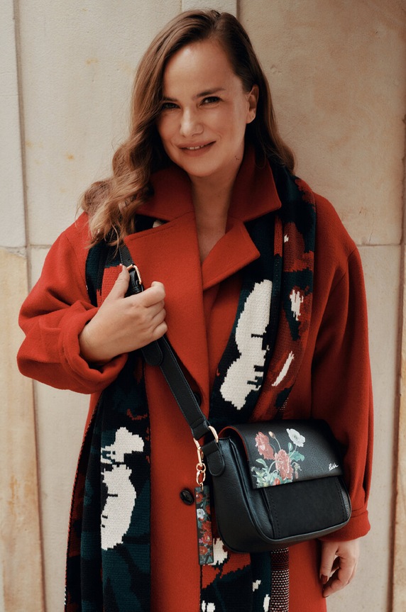 Vlněný kabát dámský Radzka x Medicine červená barva RW23.KPD851 červená RW23