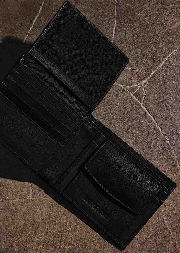 Portfel skórzany męski gładki kolor czarny RW23.PFM901 czarny RW23