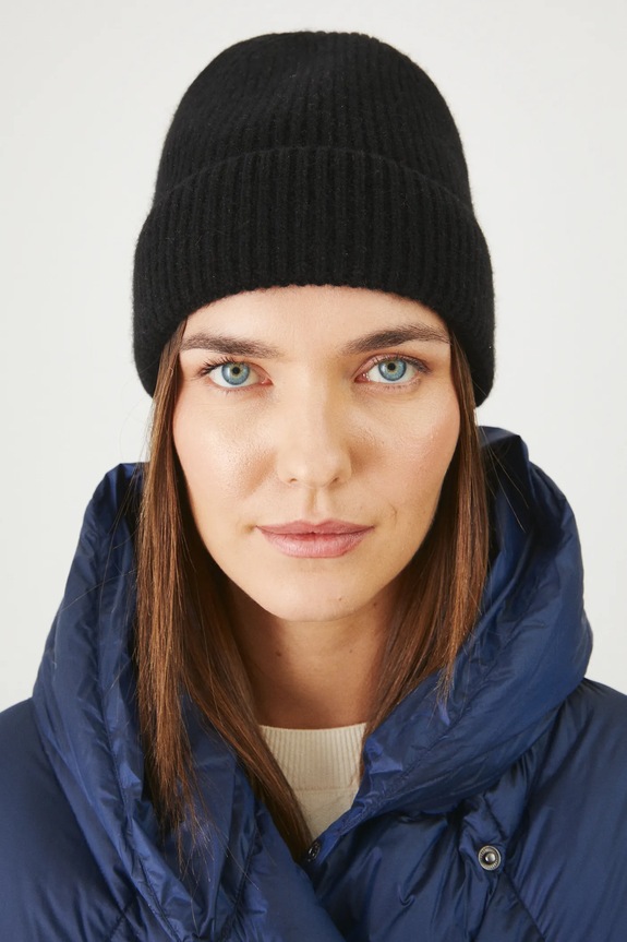 Czapka z kaszmiru beanie kolor czarny średniej grubości czarny RW24-CAD800