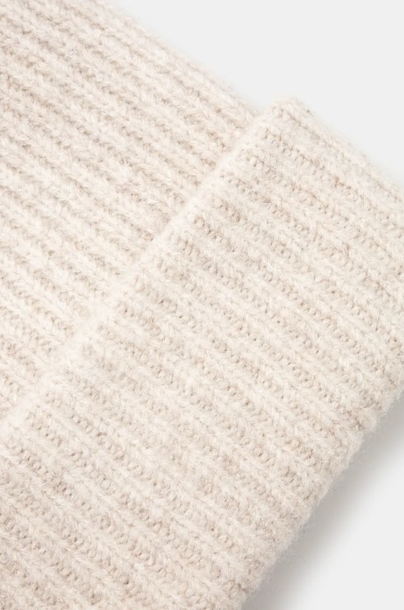Akcesoria Czapka damska beanie prążkowana kolor beżowy RW24-CAD808 beżowy